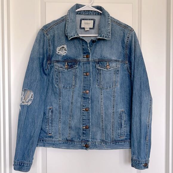 Forever 21 Women’s Blue Medium Wash Distressed Button Up Denim Jacket Size L‎ - Picture 1 of 13